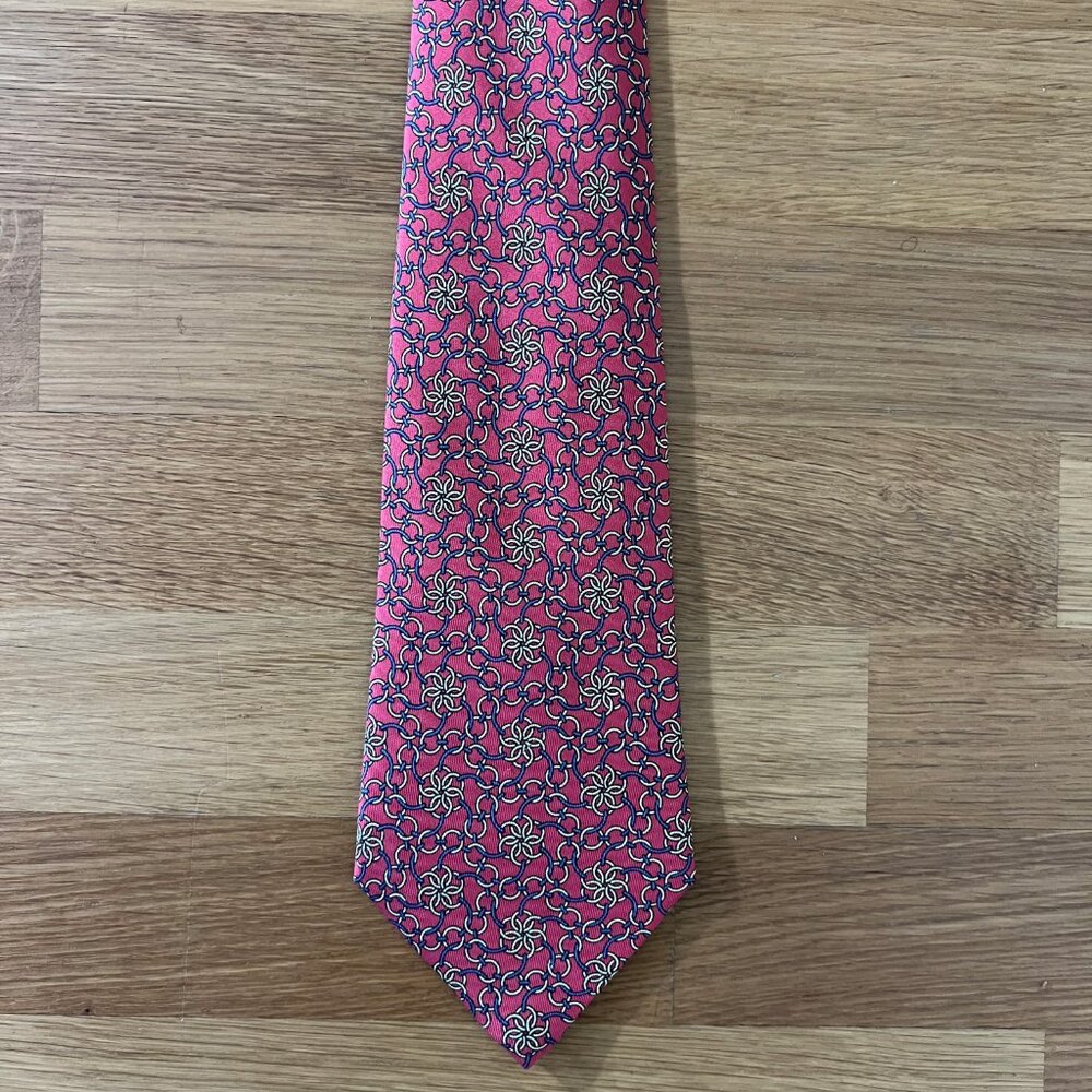 Hermès Tie 7442 HA – Interlocking Chain Motif